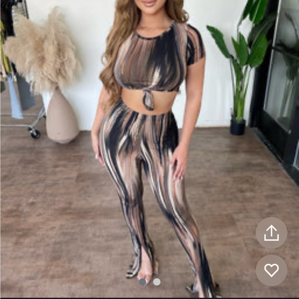 Two piece set